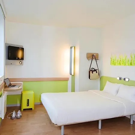 Ibis Budget Ajaccio Hotel 2*