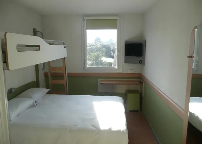 Ibis Budget 2*