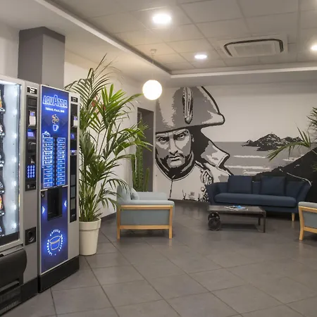 Ibis Budget Hotel 2*